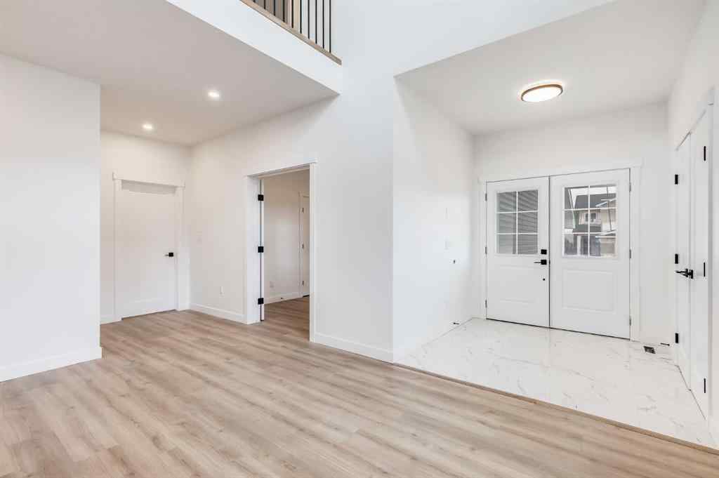 MLS® A2212679 - 460 Rivercrest View  in Rivercrest Cochrane, Residential