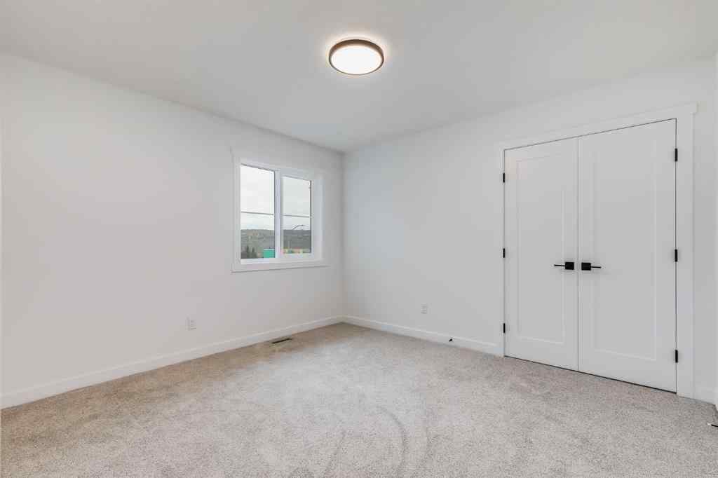 MLS® A2212679 - 460 Rivercrest View  in Rivercrest Cochrane, Residential