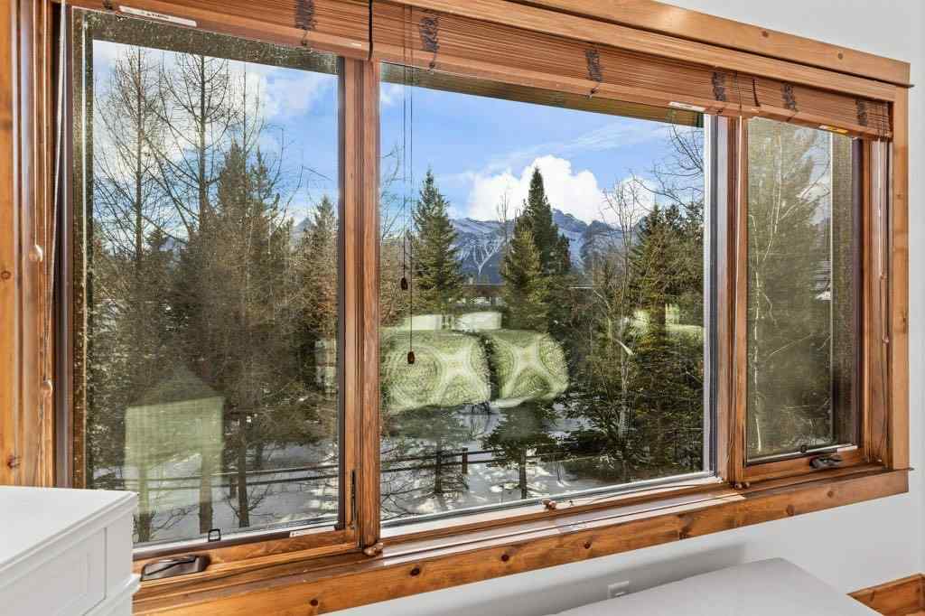 MLS® A2212721 - 521 Silvertip Road  in Silvertip Canmore, Residential