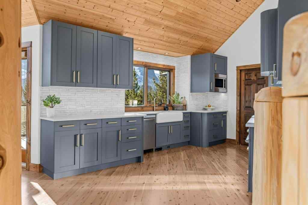 MLS® A2212721 - 521 Silvertip Road  in Silvertip Canmore, Residential