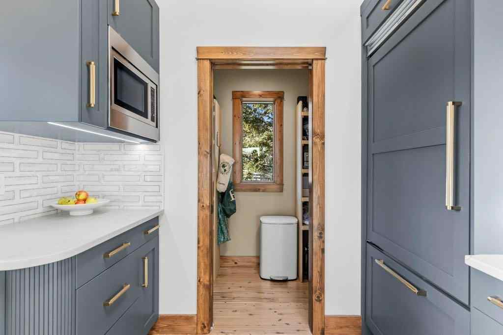 MLS® A2212721 - 521 Silvertip Road  in Silvertip Canmore, Residential