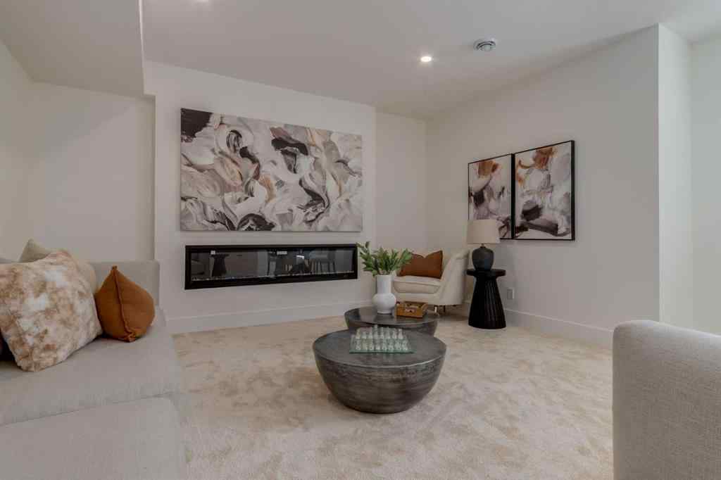 MLS® A2212722 - 90 Treeline Gardens SW in Alpine Park Calgary, Residential
