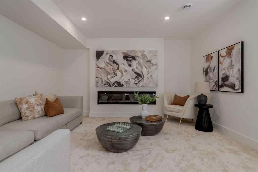 MLS® A2212722 - 90 Treeline Gardens SW in Alpine Park Calgary, Residential