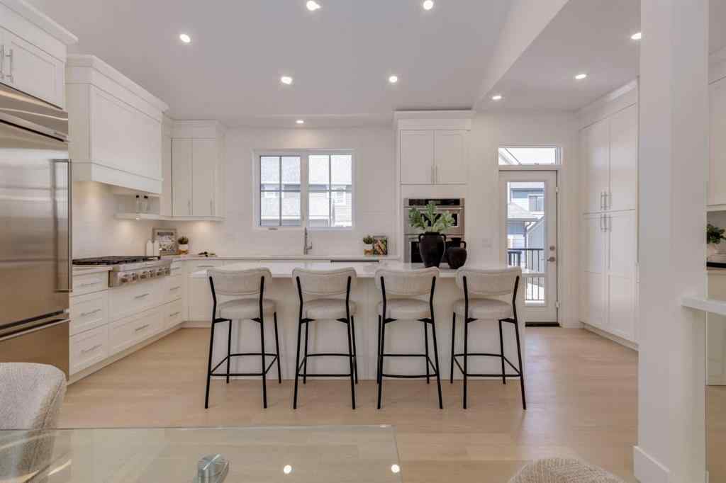 MLS® A2212722 - 90 Treeline Gardens SW in Alpine Park Calgary, Residential