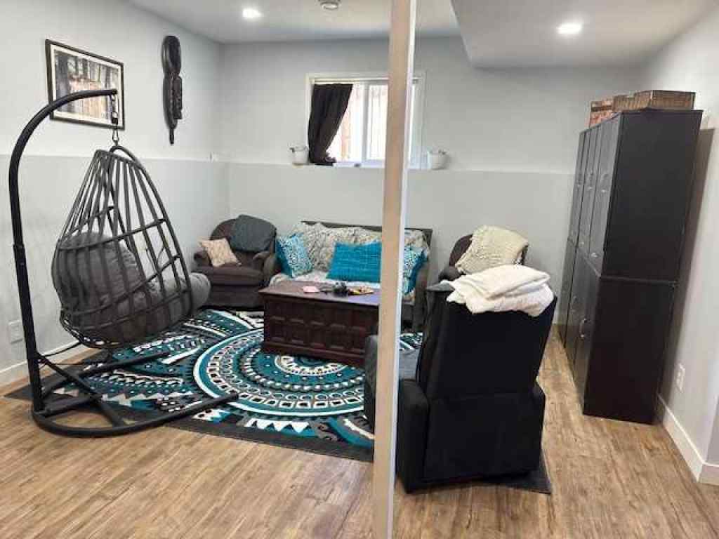 MLS® A2212745 - 10 RICHMOND Close  in NONE Whitecourt, Residential