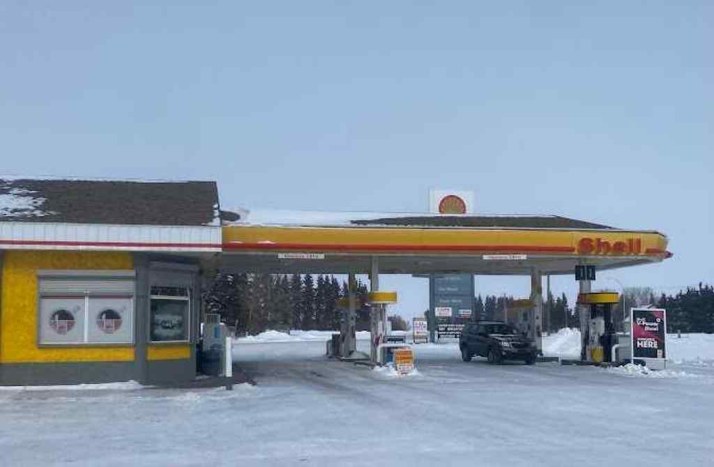 MLS® A2212794 - 5148 54 Street  in Viking Viking, Commercial