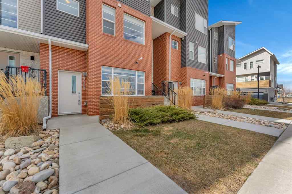 MLS® A2212914 - 8429 Saddlebrook Drive NE in Saddle Ridge Calgary, Residential