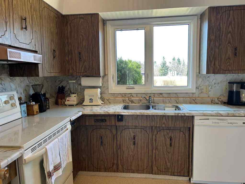 MLS® A2212936 - 5405 50 Street  in NONE Castor, Residential