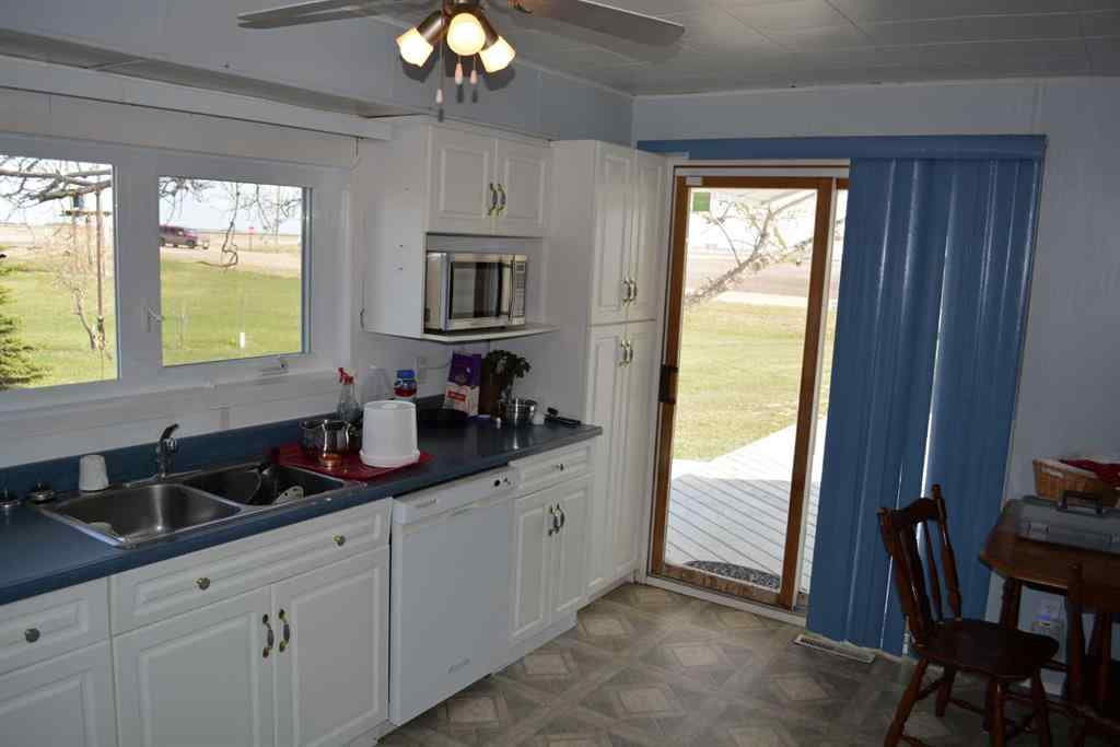 MLS® A2212967 - 22004 RR 814   in Northern Sunrise County Rural Northern Sunrise County, Residential