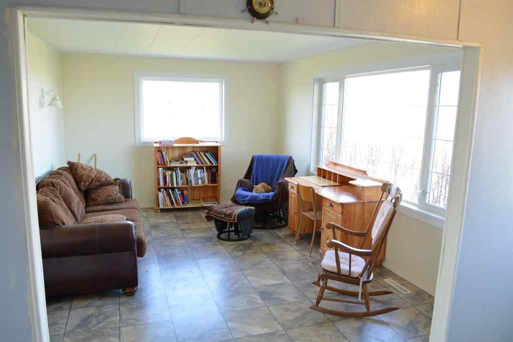 MLS® A2212967 - 22004 RR 814   in Northern Sunrise County Rural Northern Sunrise County, Residential