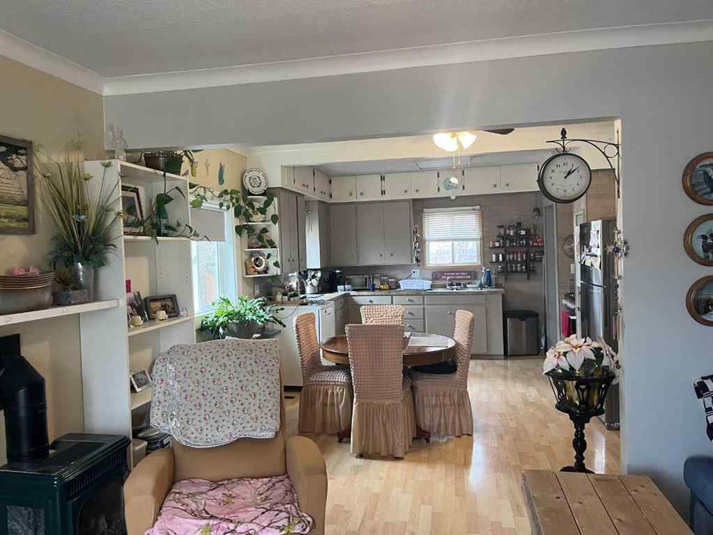 MLS® A2212976 - 16 2 Street S in Marwayne Marwayne, Residential