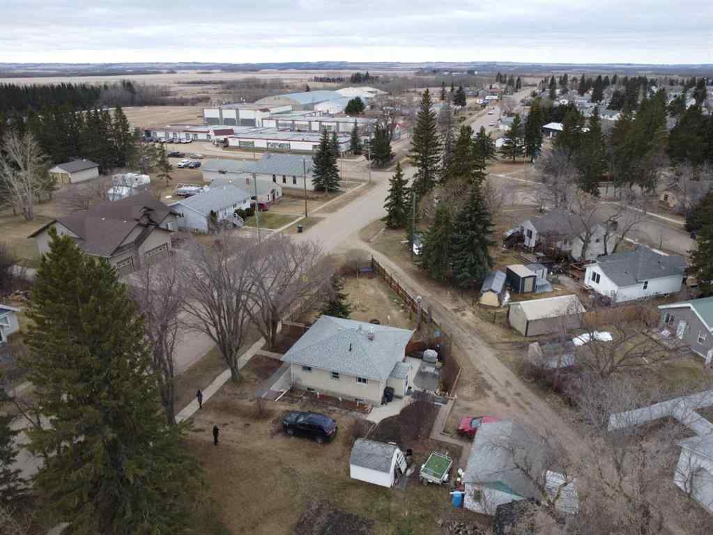 MLS® A2212976 - 16 2 Street S in Marwayne Marwayne, Residential
