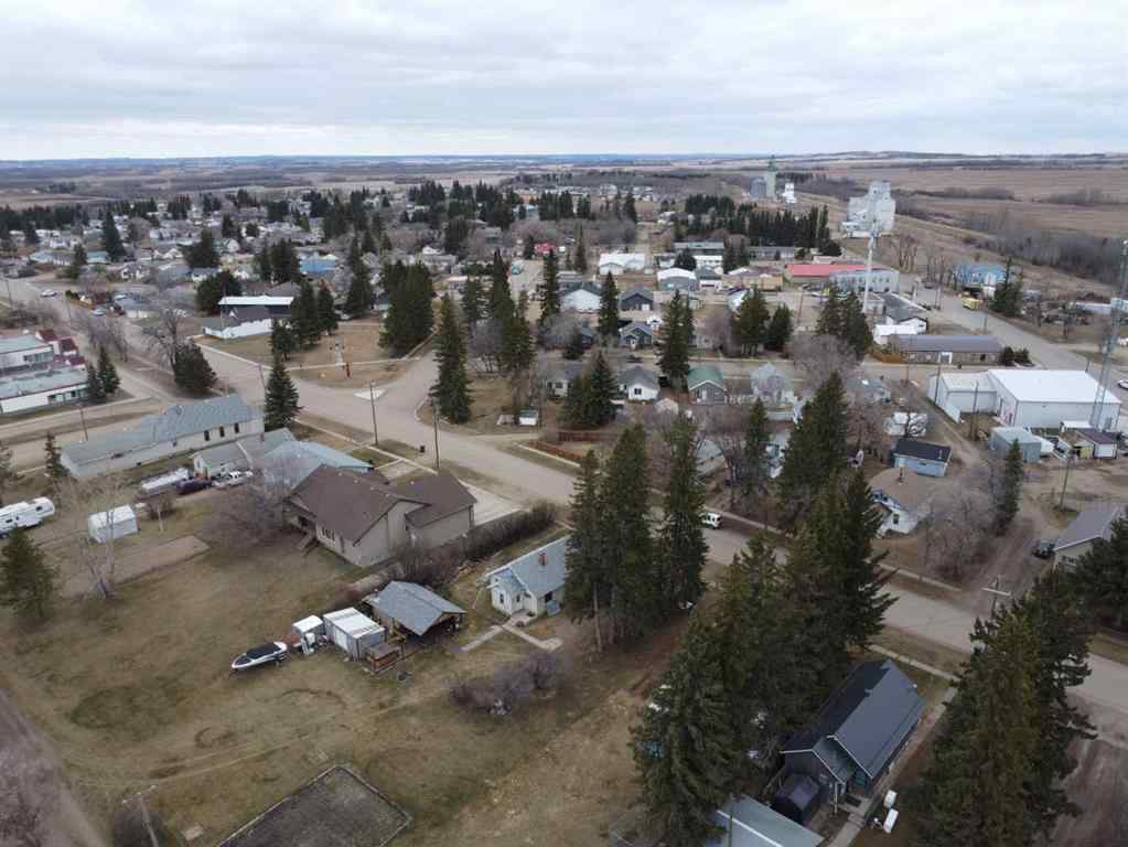 MLS® A2212976 - 16 2 Street S in Marwayne Marwayne, Residential