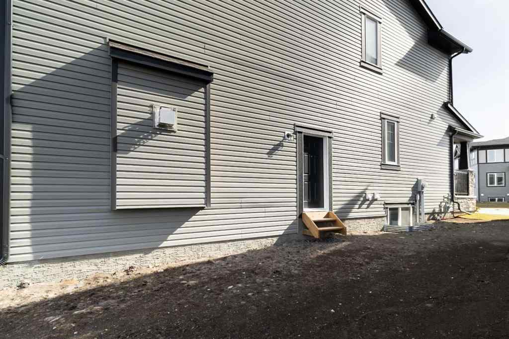MLS® A2213002 - 629 Southwinds Close SW in Southwinds Airdrie, Residential
