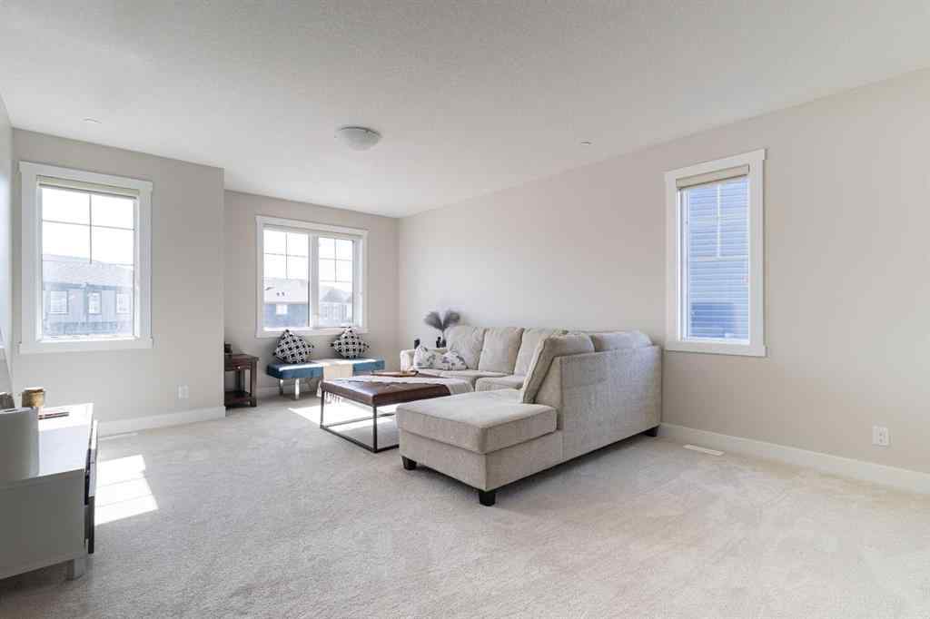 MLS® A2213002 - 629 Southwinds Close SW in Southwinds Airdrie, Residential