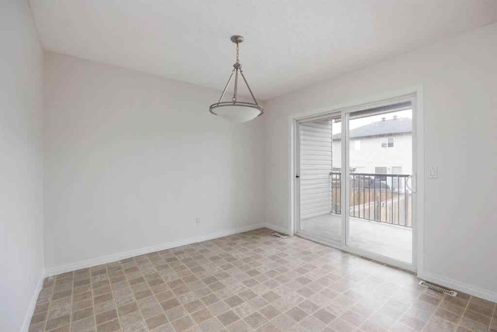 MLS® A2213033 - 117 Grizzly Bay  in Timberlea Fort McMurray, Residential
