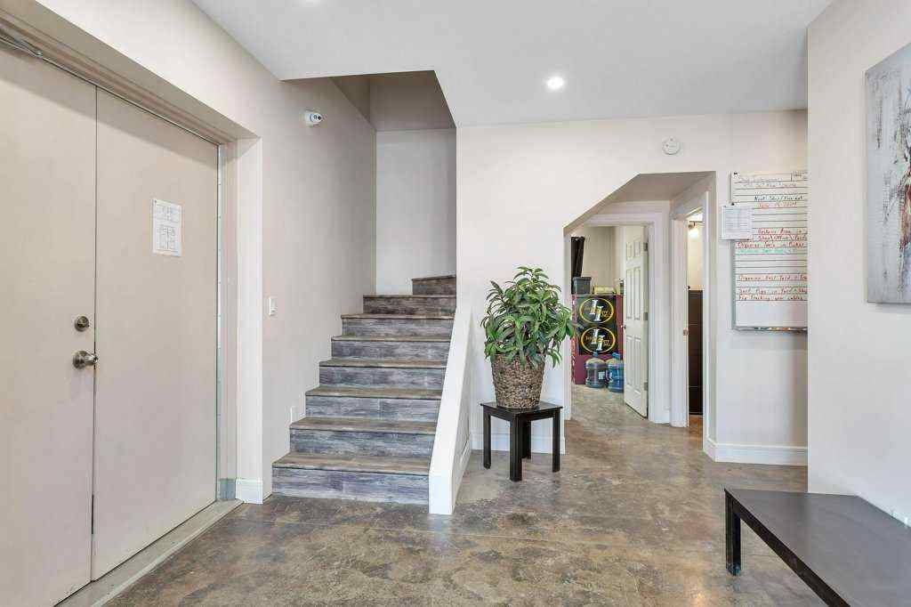 MLS® A2213077 - 4911 50 Avenue   in NONE Eckville, Commercial