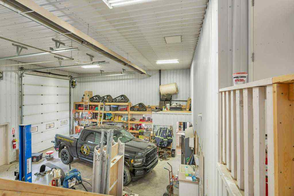MLS® A2213077 - 4911 50 Avenue   in NONE Eckville, Commercial