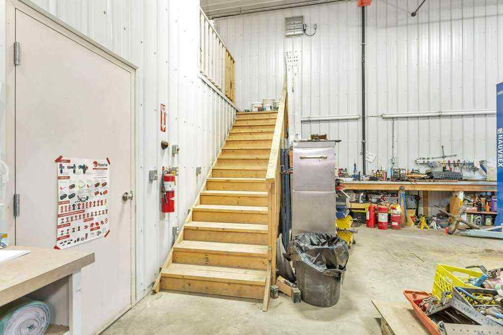 MLS® A2213077 - 4911 50 Avenue   in NONE Eckville, Commercial