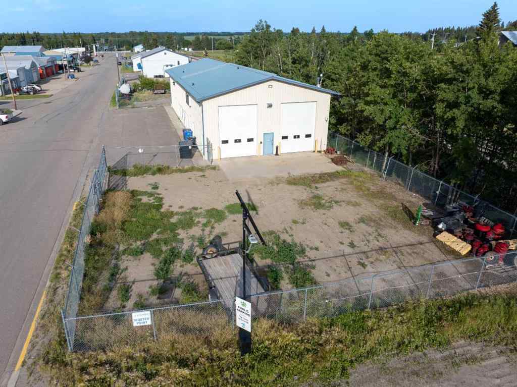 MLS® A2213077 - 4911 50 Avenue   in NONE Eckville, Commercial