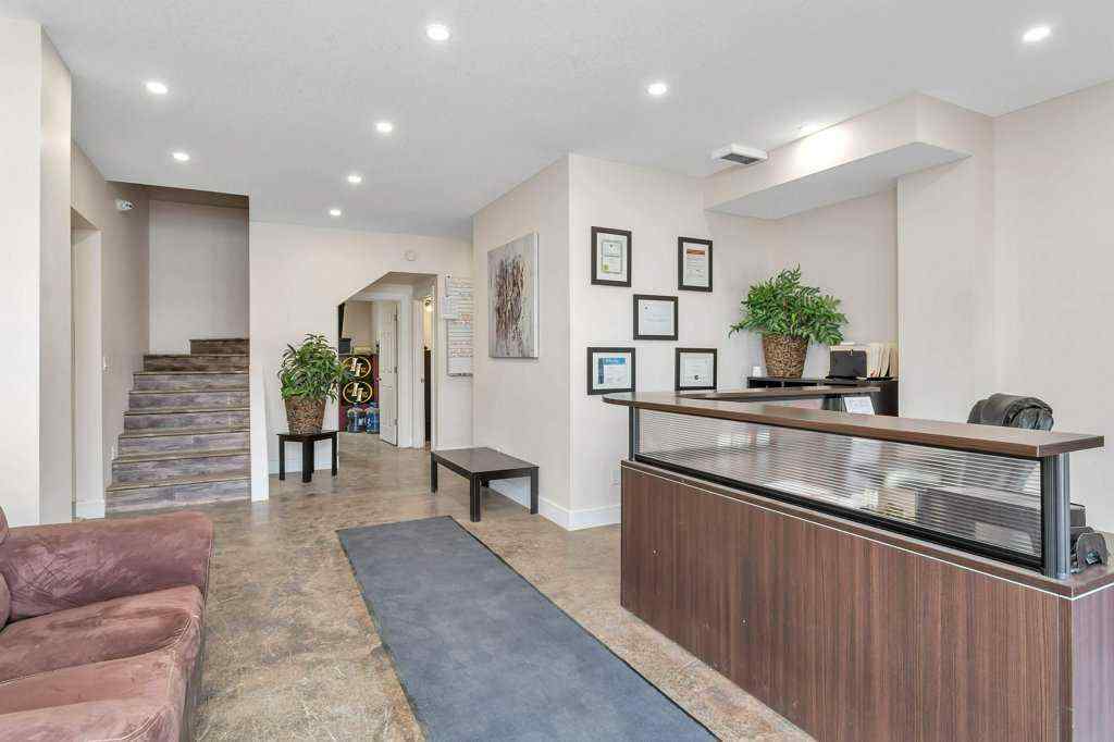 MLS® A2213081 - 4907 and 4911 50 Avenue   in NONE Eckville, Commercial