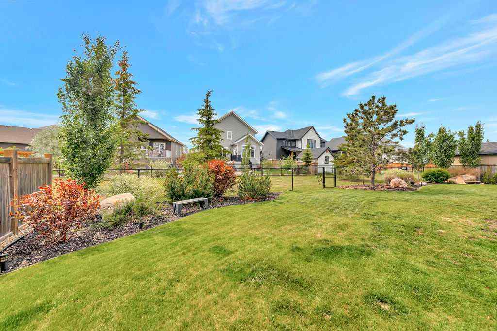 MLS® A2213132 - 6305 20A Street Close  in Lakeside Lloydminster, Residential