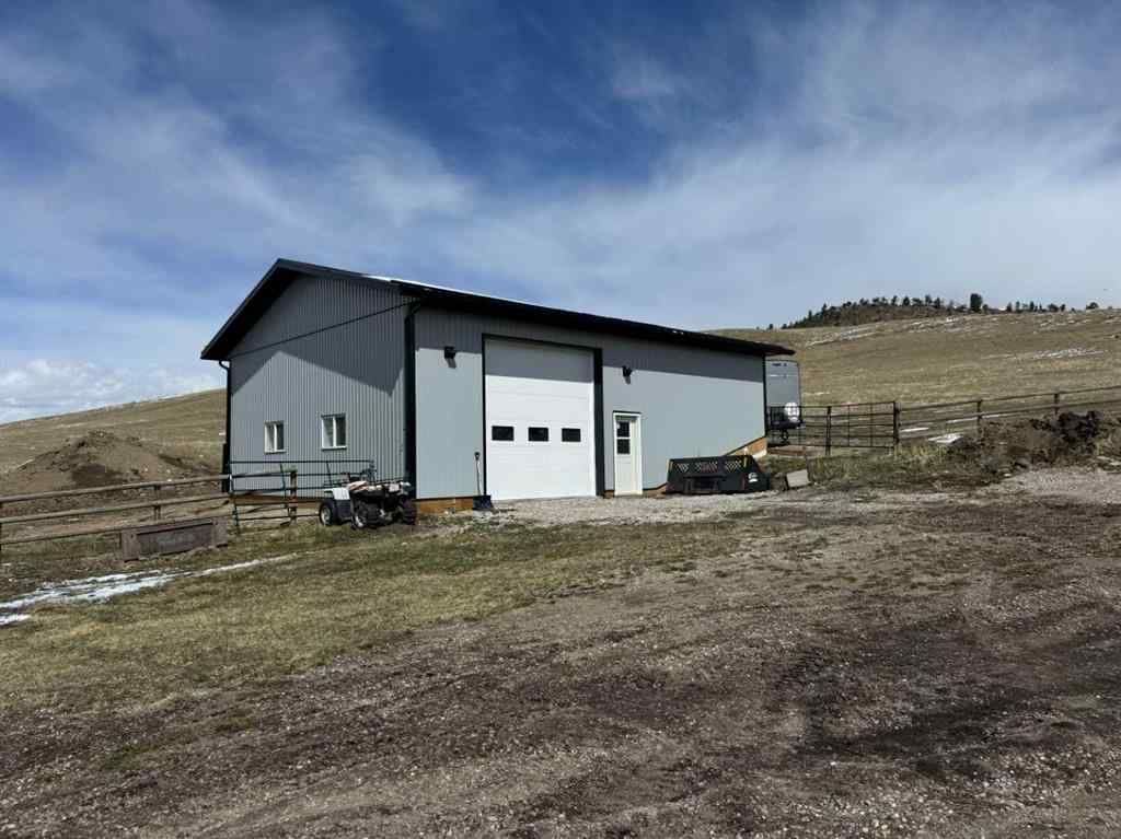 MLS® A2213177 - 9321 Range Road 1-3   in NONE Rural Pincher Creek No. 9, M.D. of, Agri-Business