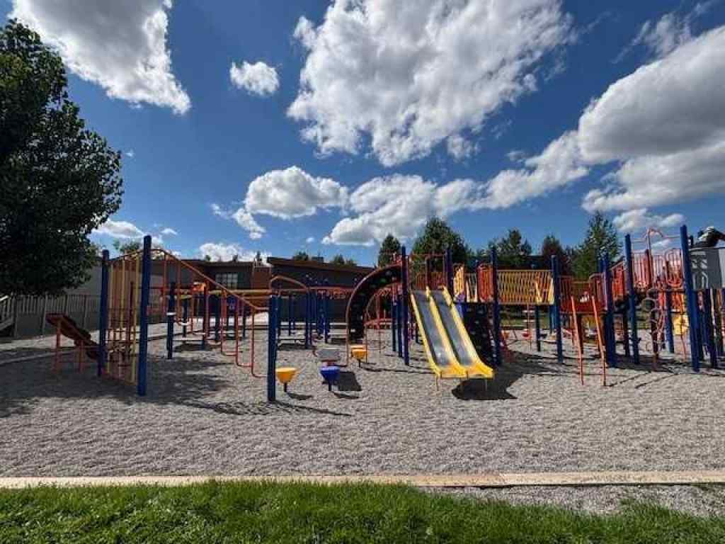 MLS® A2213185 - 1035 32 Avenue SW in Elbow Park Calgary, Residential