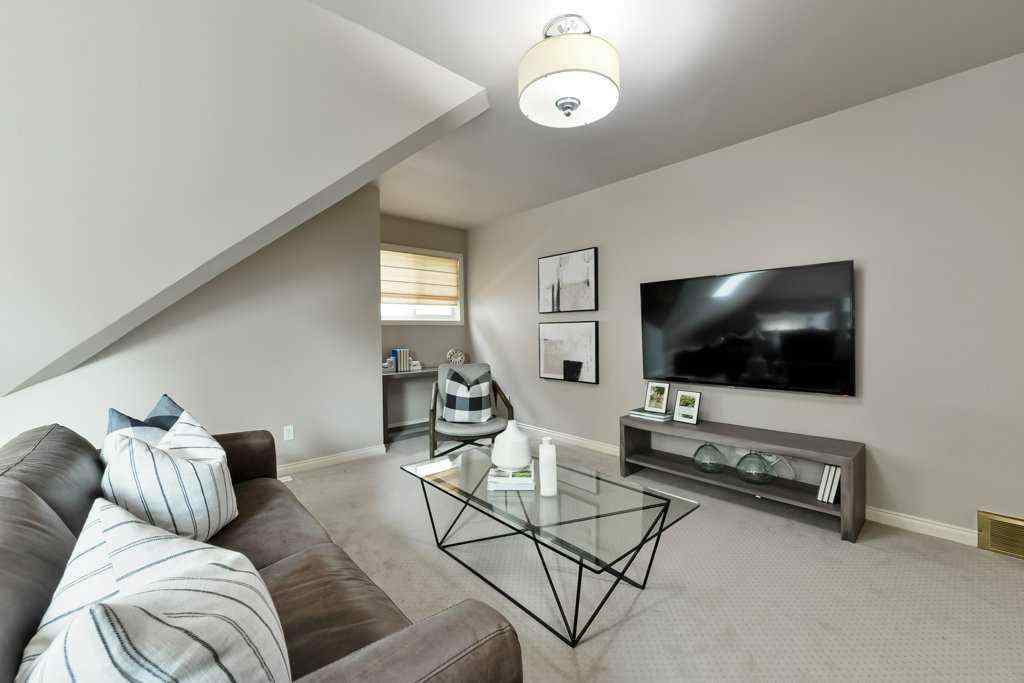 MLS® A2213185 - 1035 32 Avenue SW in Elbow Park Calgary, Residential