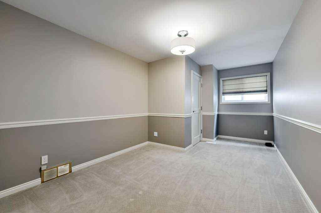 MLS® A2213185 - 1035 32 Avenue SW in Elbow Park Calgary, Residential