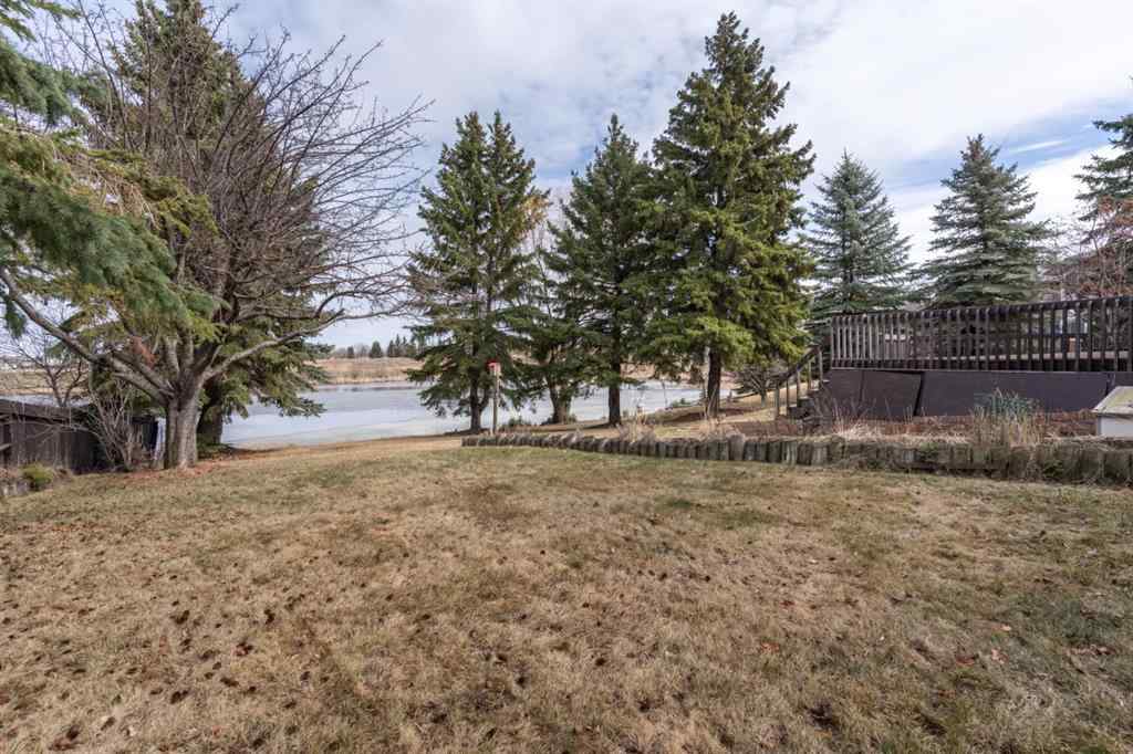 MLS® A2213186 - 4211 69 Street  in Duggan Park Camrose, Residential