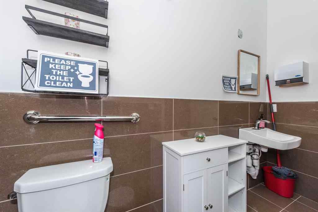 MLS® A2213202 - 4150 109 Avenue NE in Stoney 3 Calgary, Commercial