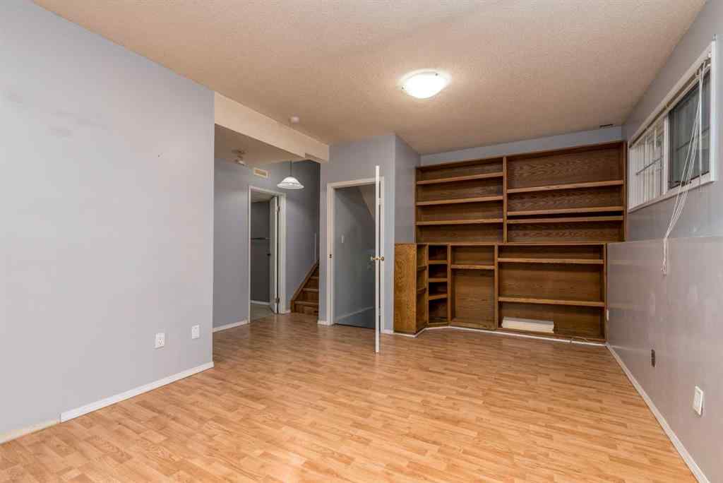 MLS® A2213211 - 5107 41 Street  in Southridge Lloydminster, Residential