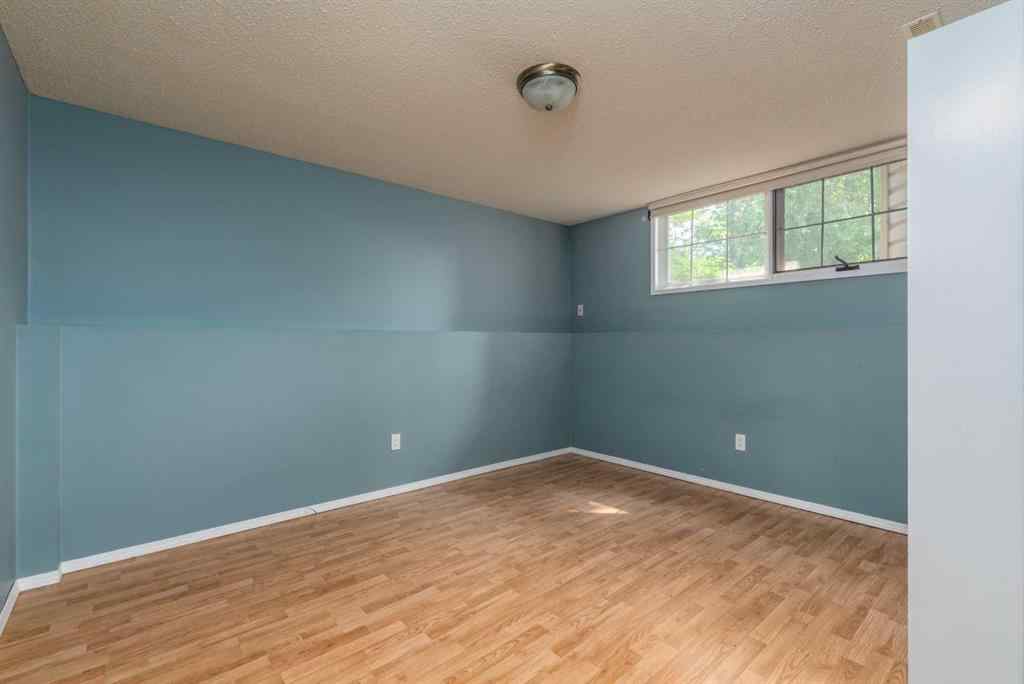 MLS® A2213211 - 5107 41 Street  in Southridge Lloydminster, Residential