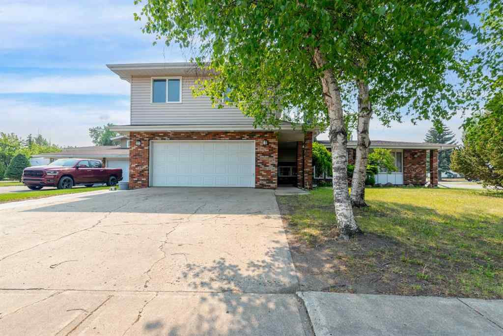 MLS® A2213211 - 5107 41 Street  in Southridge Lloydminster, Residential