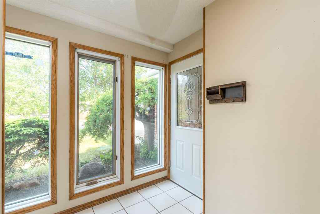 MLS® A2213211 - 5107 41 Street  in Southridge Lloydminster, Residential