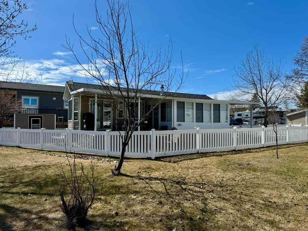 MLS® A2213218 - Unit #2010 35468 Range Road 30   in Gleniffer Lake Rural Red Deer County, Residential