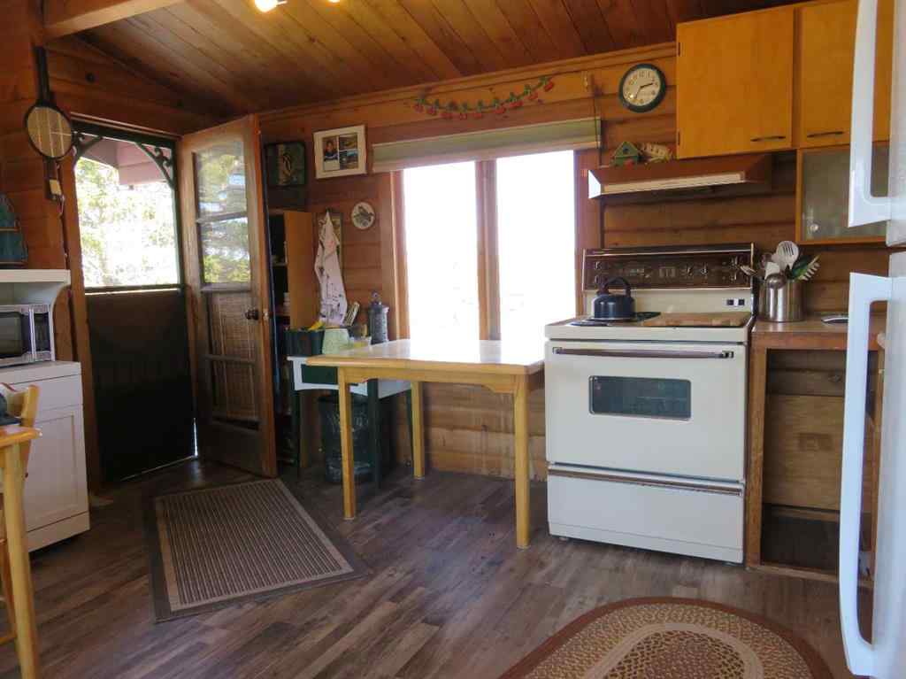MLS® A2213227 - 26 Lakeview Drive  in Elkwater Rural Cypress County, Residential
