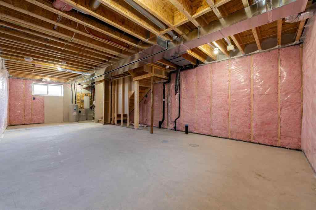 MLS® A2213236 - 405 Dawson Wharf Road  in Dawson\'s Landing Chestermere, Residential