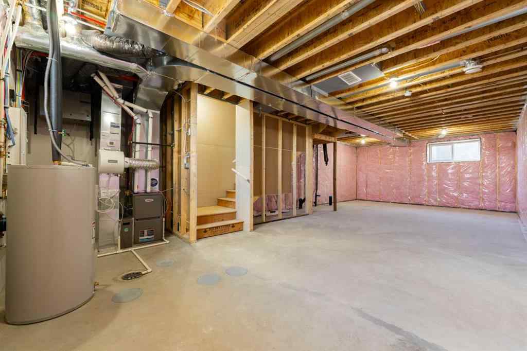MLS® A2213236 - 405 Dawson Wharf Road  in Dawson\'s Landing Chestermere, Residential