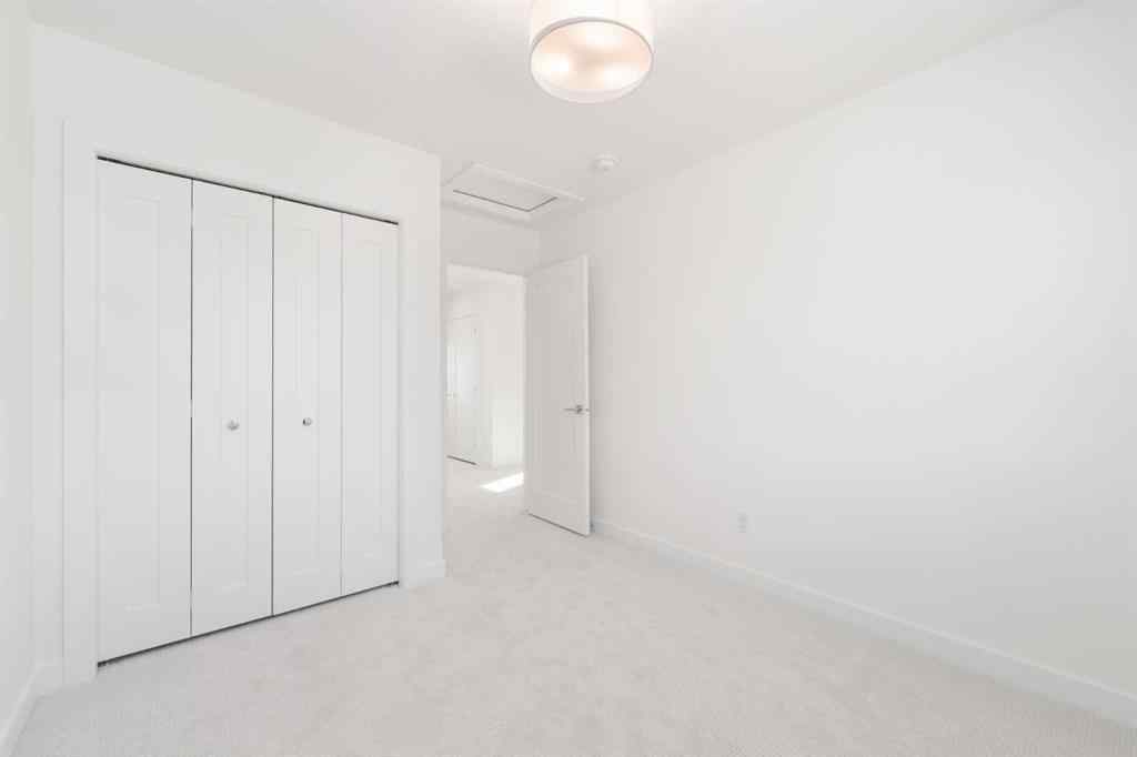 MLS® A2213236 - 405 Dawson Wharf Road  in Dawson\'s Landing Chestermere, Residential