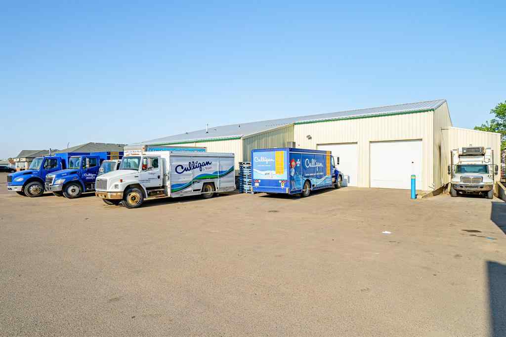 MLS® A2213265 - 2711 50 Avenue   in Aurora Lloydminster, Commercial