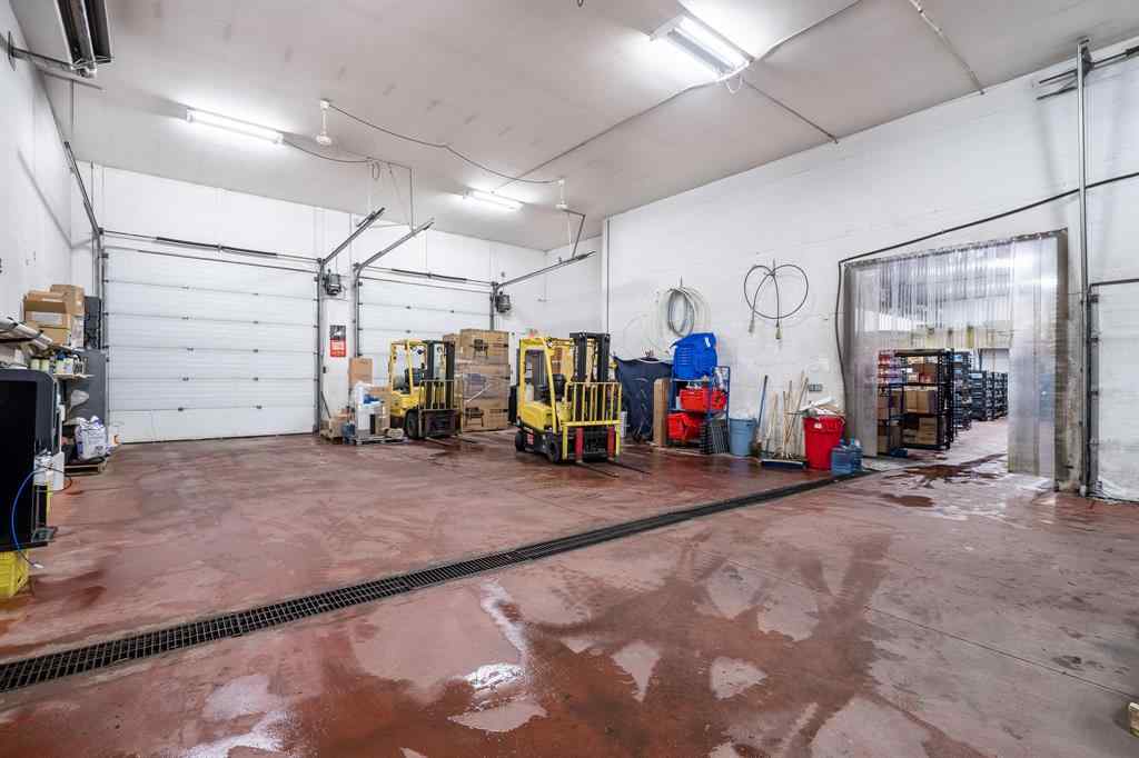 MLS® A2213265 - 2711 50 Avenue   in Aurora Lloydminster, Commercial
