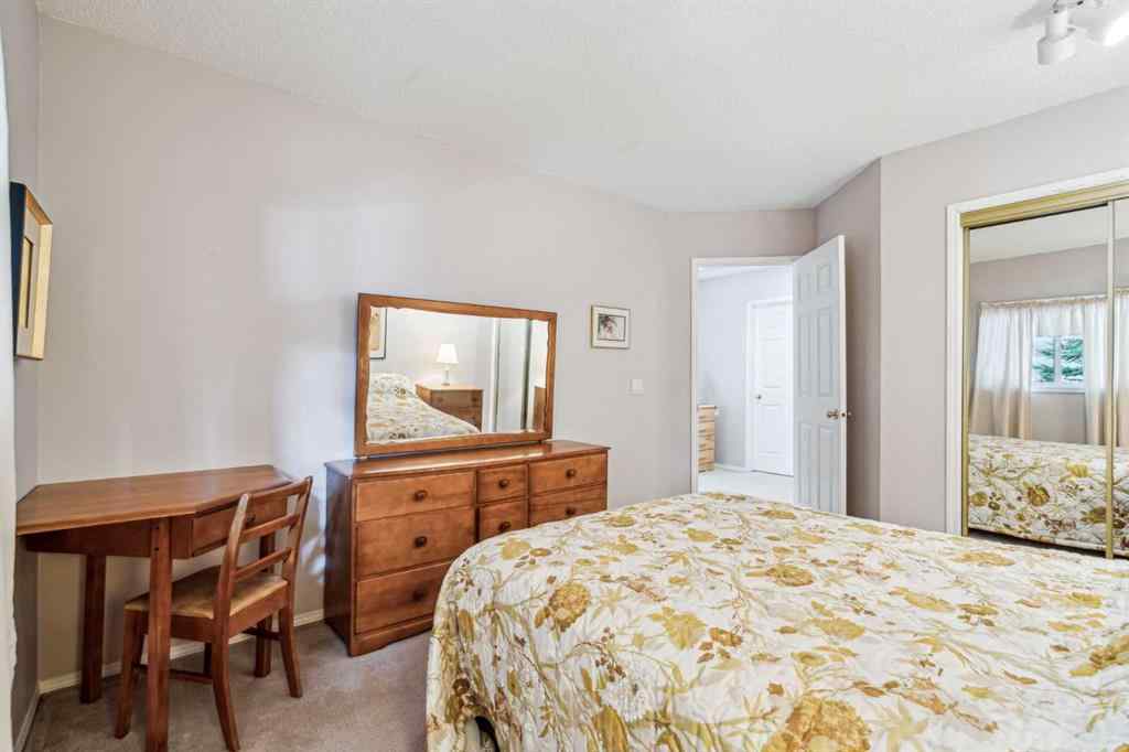 MLS® A2213269 - 76 Christie Gardens SW in Christie Park Calgary, Residential