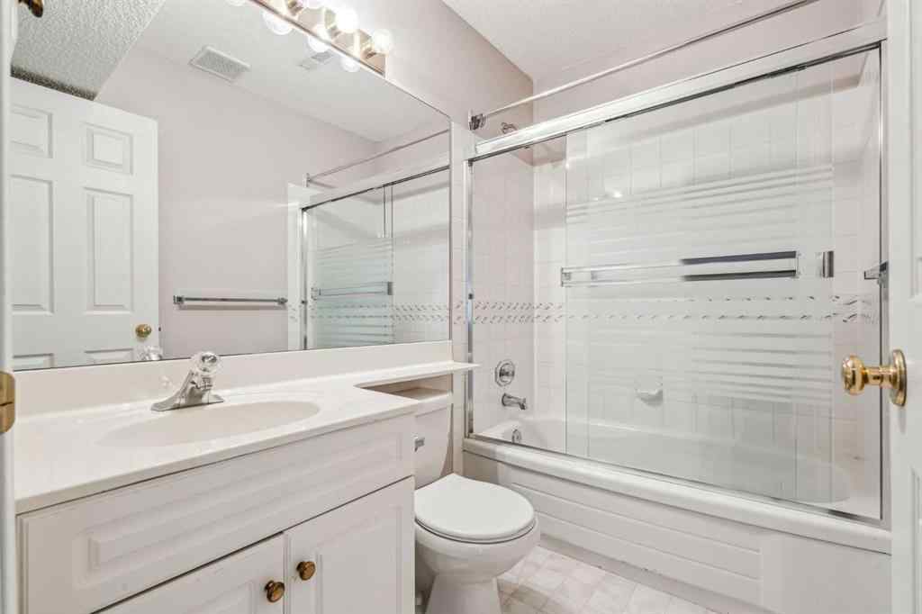 MLS® A2213269 - 76 Christie Gardens SW in Christie Park Calgary, Residential
