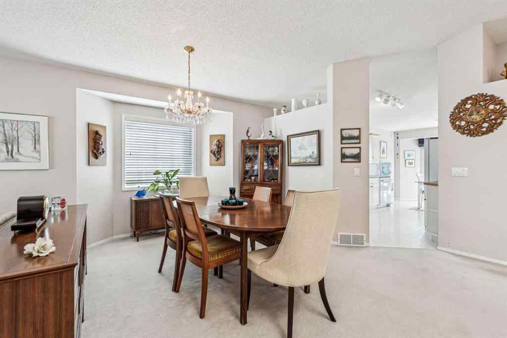 MLS® A2213269 - 76 Christie Gardens SW in Christie Park Calgary, Residential