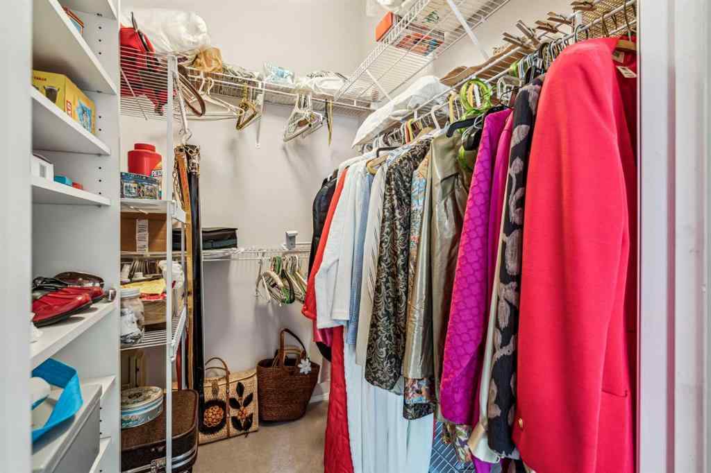 MLS® A2213269 - 76 Christie Gardens SW in Christie Park Calgary, Residential