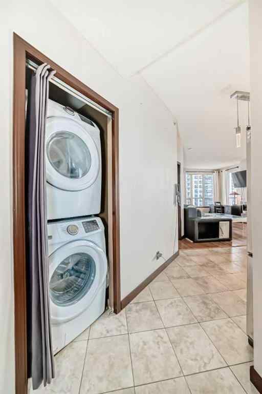 MLS® A2213347 - Unit #915 1053 10 Street SW in Beltline Calgary, Residential