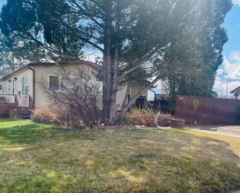 MLS® A2213379 - 406 3 Avenue  in NONE Warner, Residential