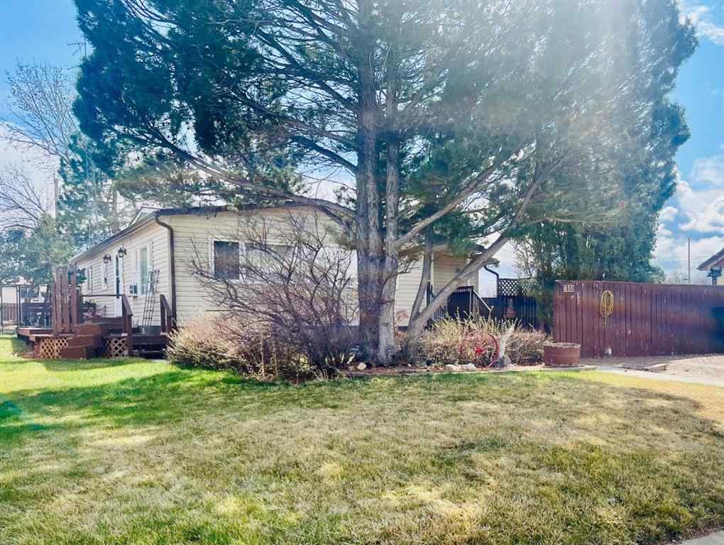 MLS® A2213379 - 406 3 Avenue  in NONE Warner, Residential